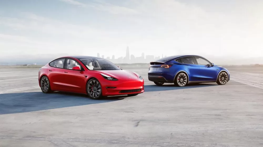 How Much Does a Tesla Cost? The Price and Advantages of Each Model EV